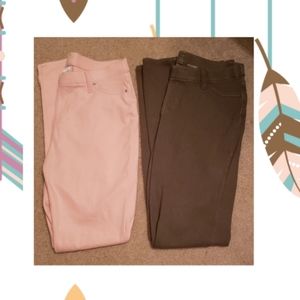 Set of 2 Time & Tru jeggings